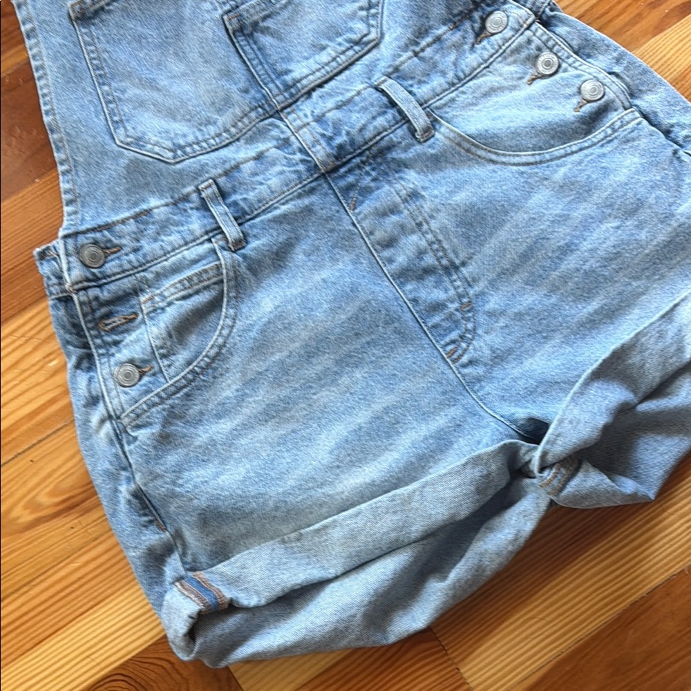 We The Free People Ziggy Denim Overalls / Shortalls sz SM - Picture 3 of 8
